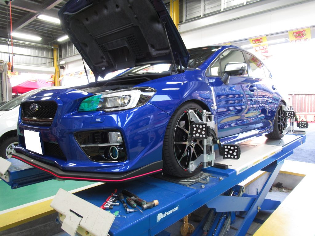 スバル　ＷＲＸ　ＳＴＩ　Ｓ２０７　アライメント　半田市