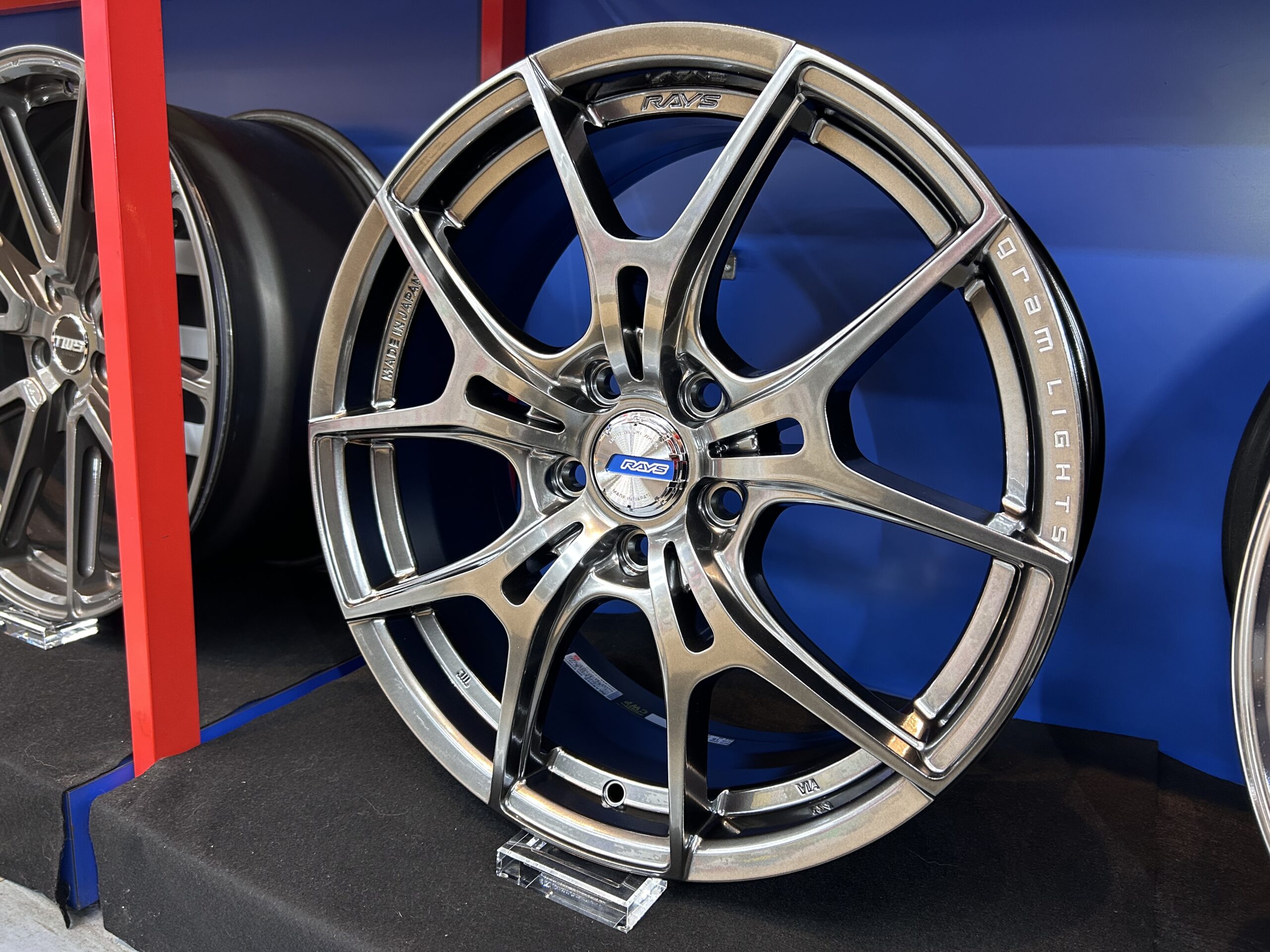 RAYS グラムライツ57FXZリミテットエディション グレイスシルバー